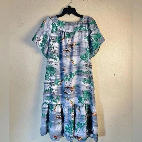 Vtg Hawaiian Togs Sz S Tropical Aloha Dress Muumuu Pocket Ruffle Hem TINY FLAW - Picture 4 of 11